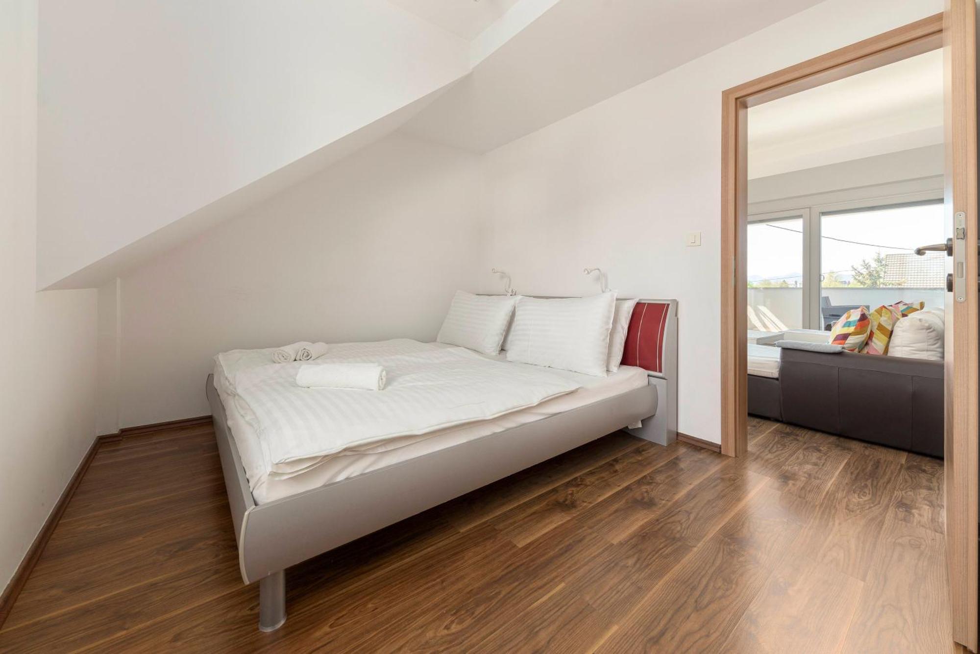 Frida'S Place Ljubljana Ngoại thất bức ảnh